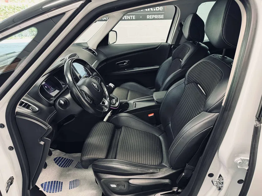 Renault Scenic – Image 7