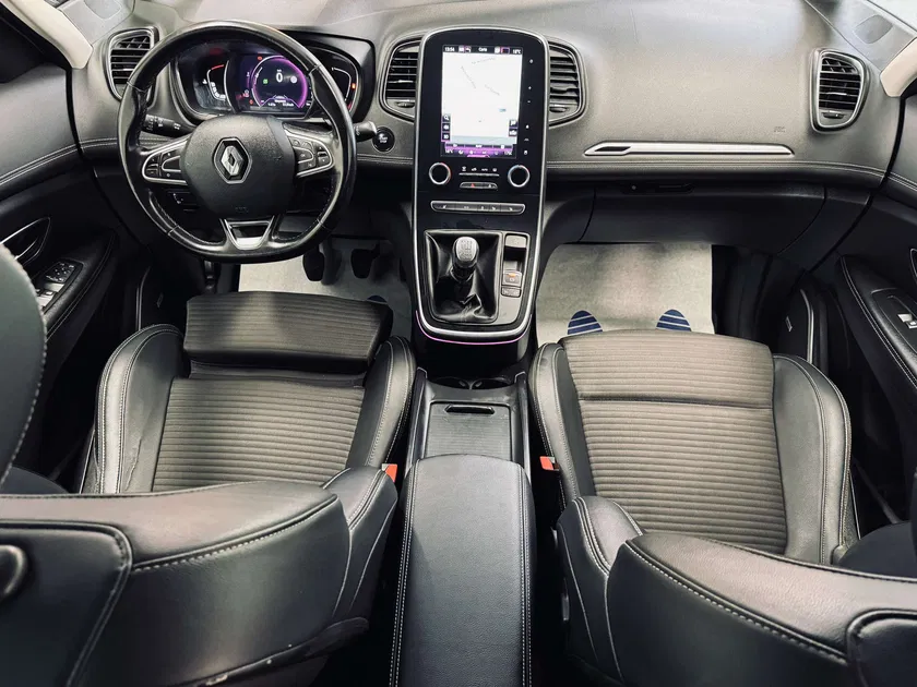 Renault Scenic – Image 14