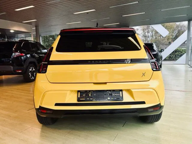 Renault R5 – Image 32