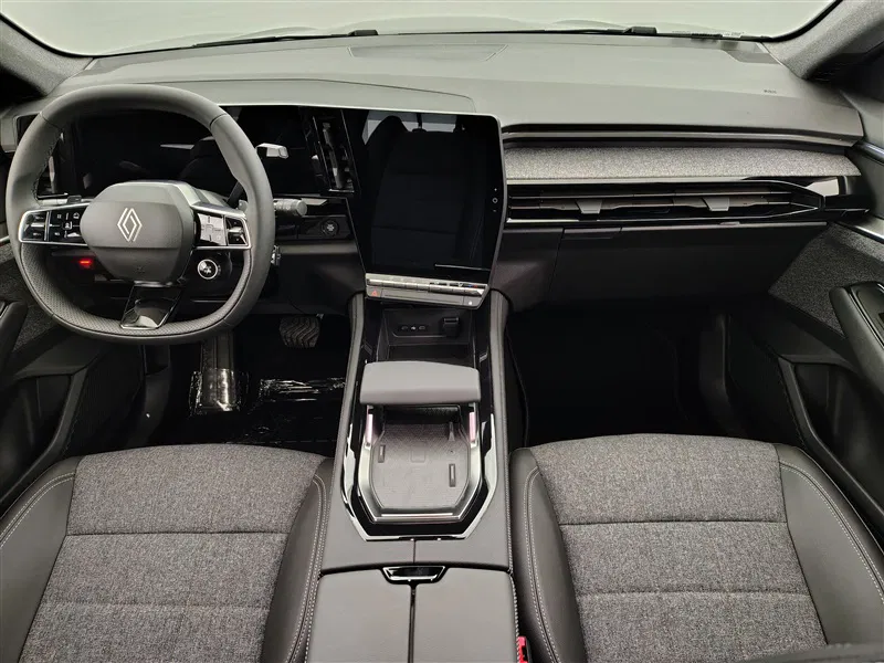 Renault Espace – Image 23