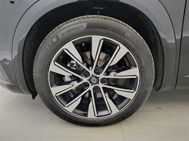 Renault Espace – Image 25