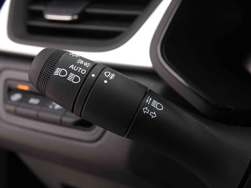 Renault Captur – Image 8