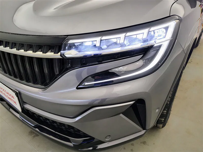 Renault Espace – Image 16