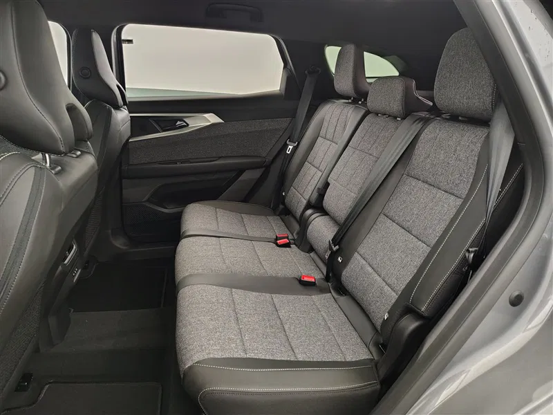 Renault Espace – Image 18