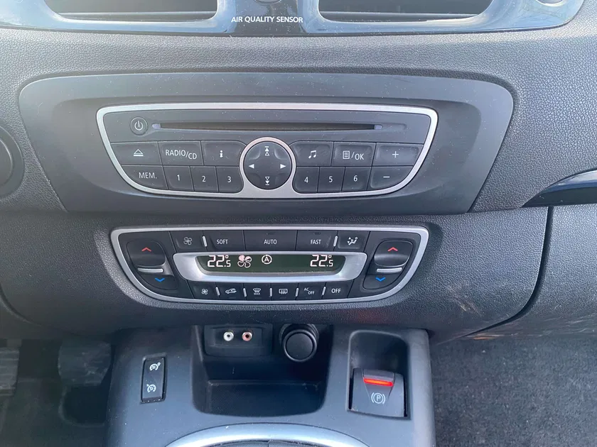 Renault Scenic – Image 6