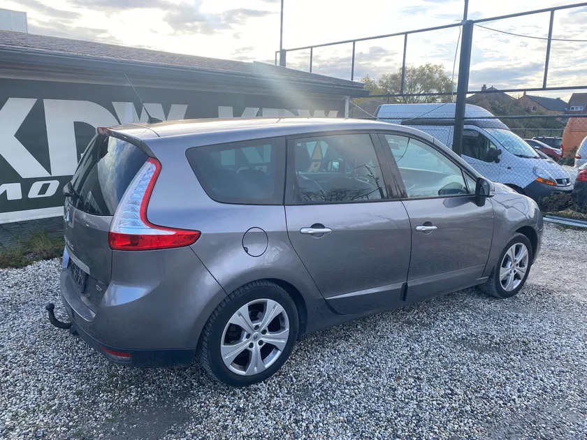 Renault Scenic – Image 15