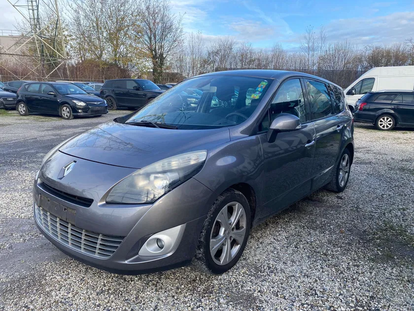 Renault Scenic – Image 16