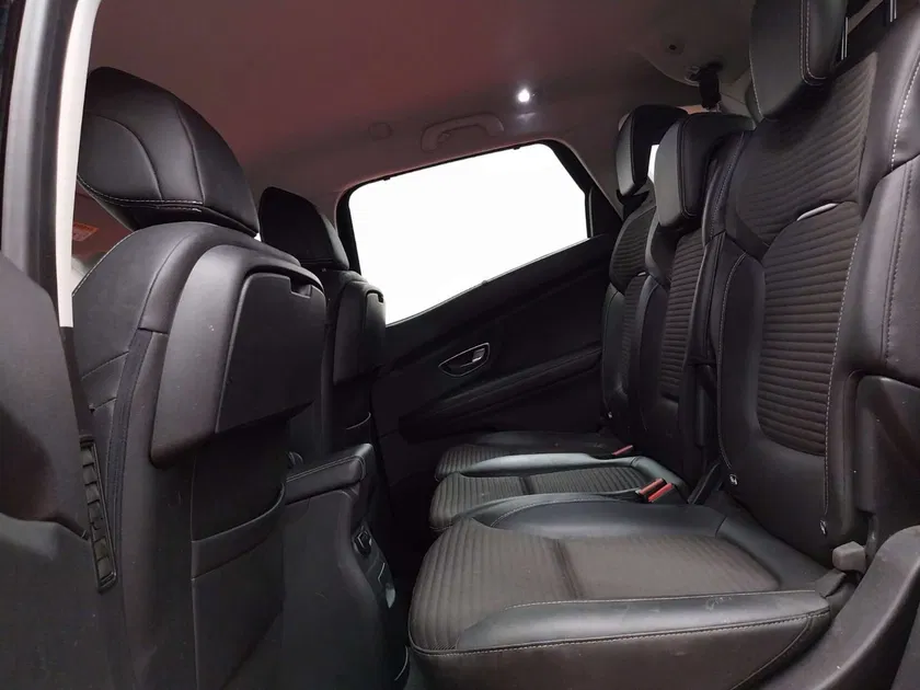 Renault Scenic – Image 4
