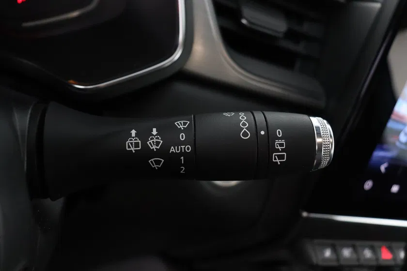 Renault Captur – Image 8
