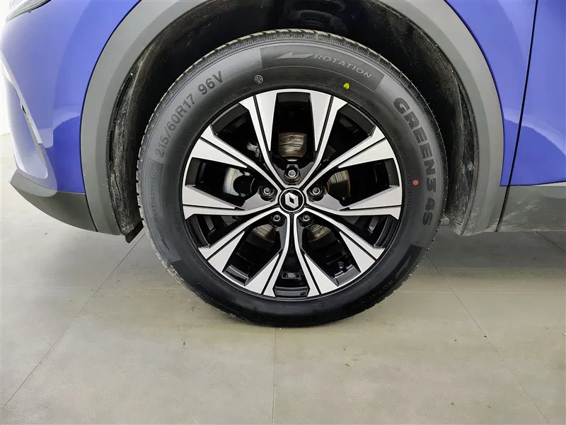 Renault Captur – Image 23