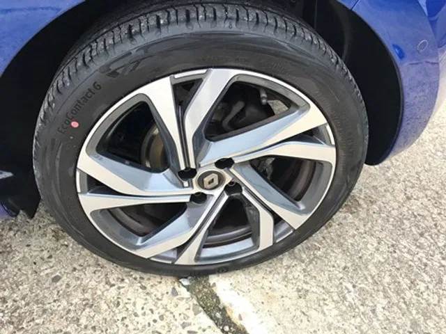 Renault Clio – Image 2
