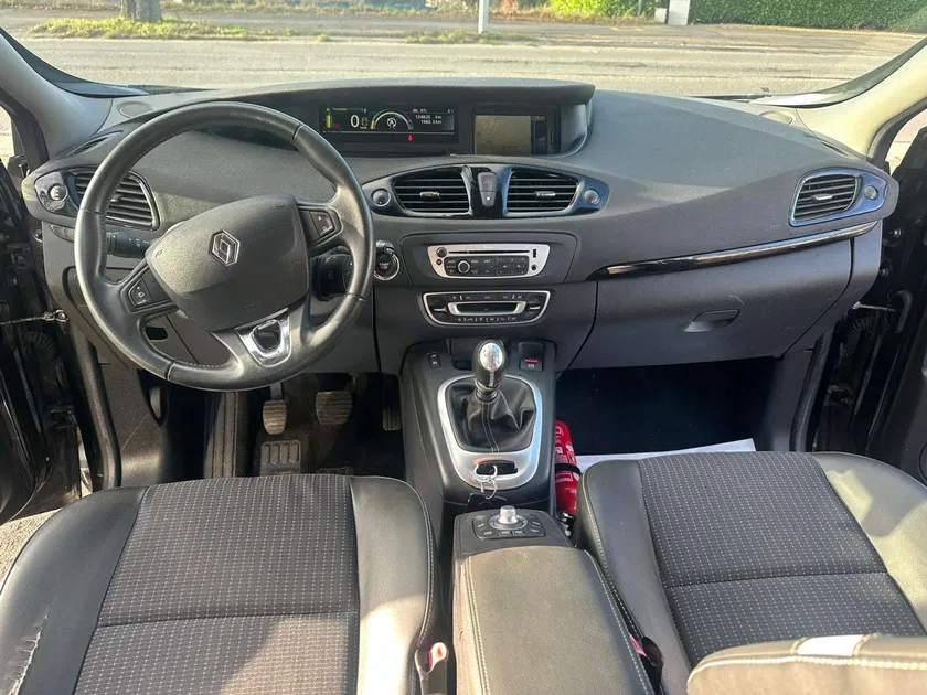 Renault Scenic – Image 7