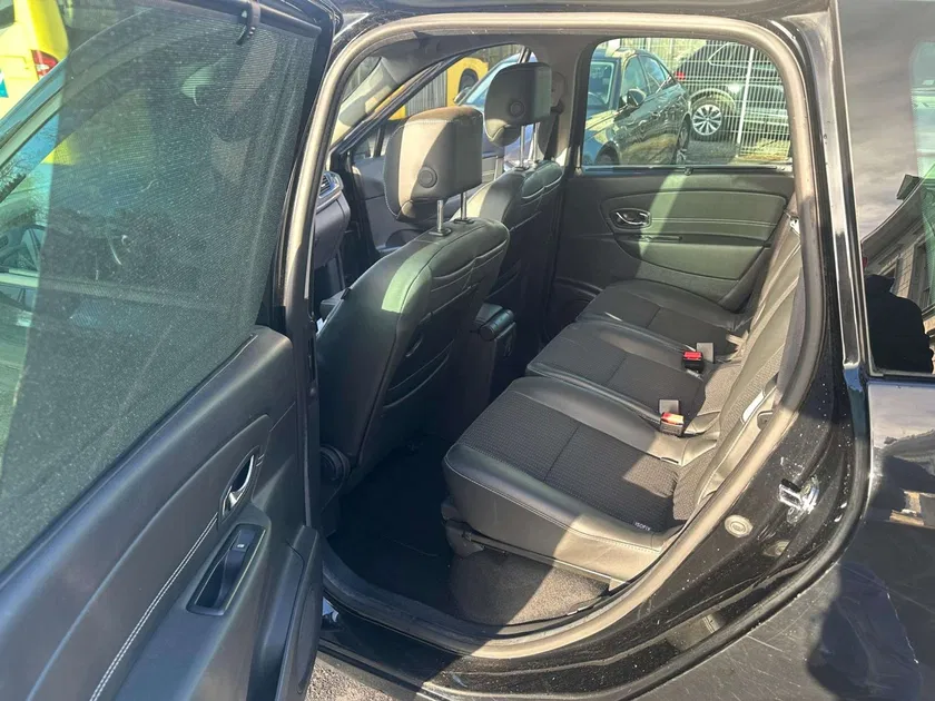 Renault Scenic – Image 2