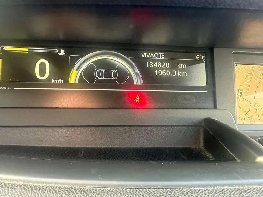 Renault Scenic – Image 4