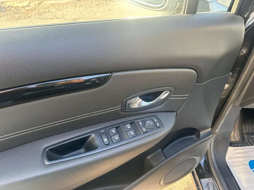 Renault Scenic – Image 3