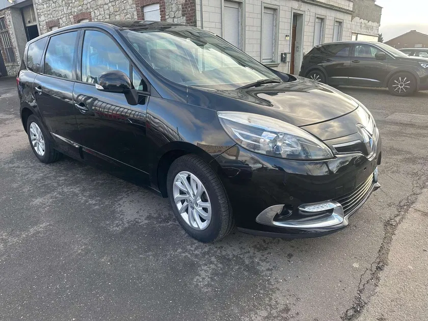 Renault Scenic – Image 14