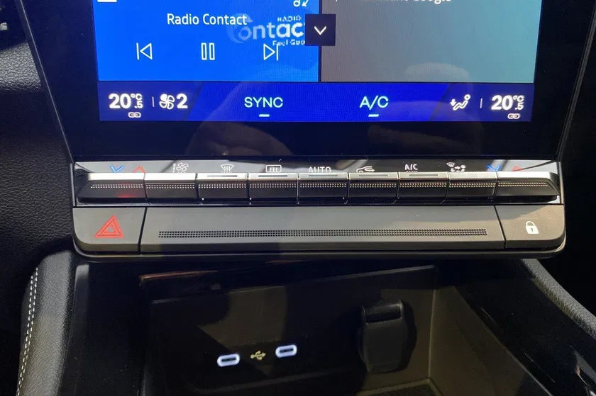 Renault Espace – Image 21