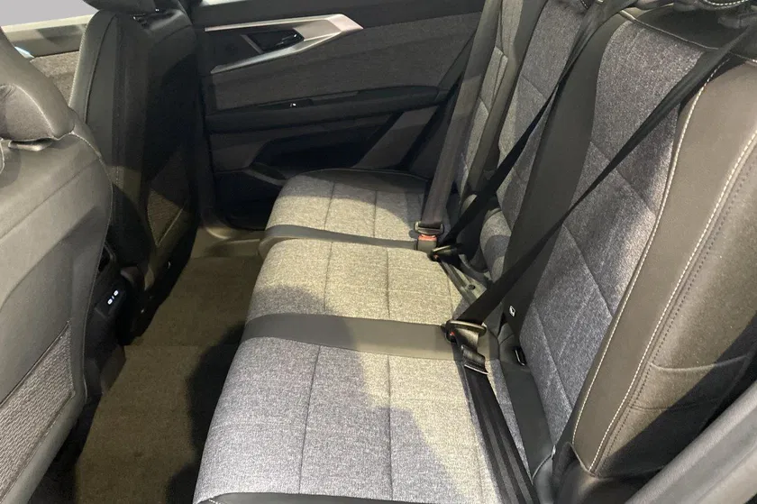 Renault Espace – Image 18
