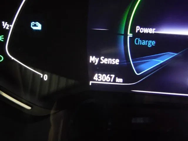 Renault Clio – Image 7