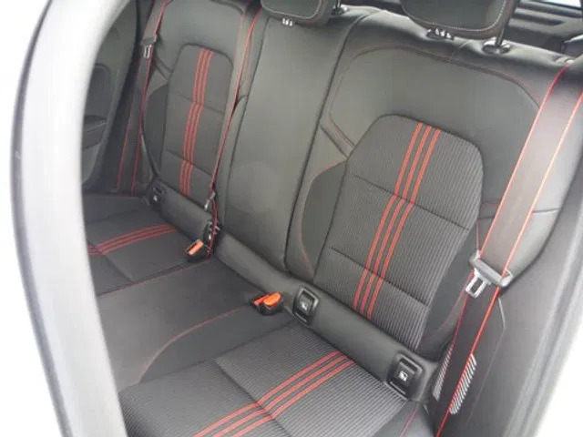 Renault Clio – Image 3