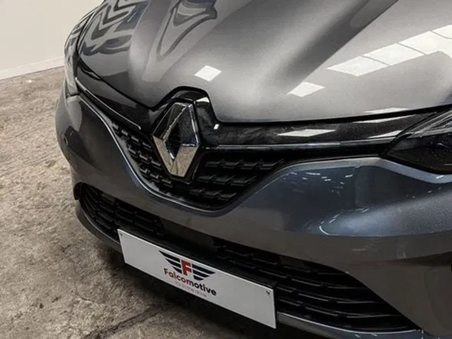Renault Clio – Image 26