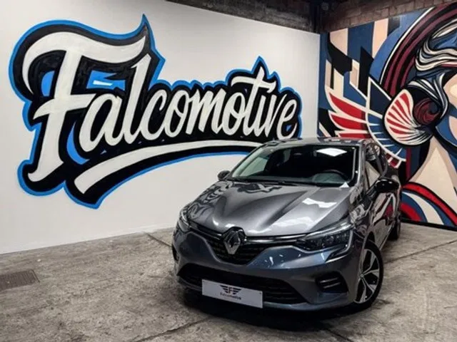 Renault Clio – Image 27