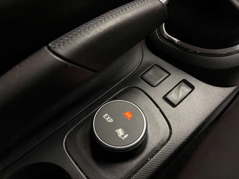 Renault Captur – Image 7