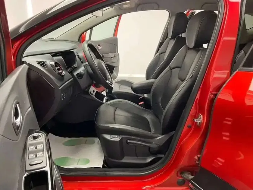 Renault Captur – Image 10