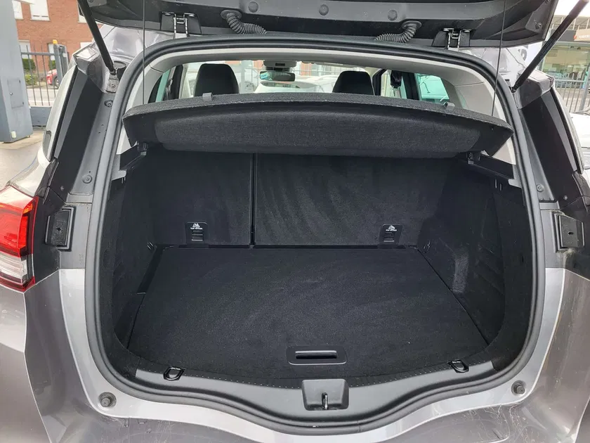 Renault Scenic – Image 3