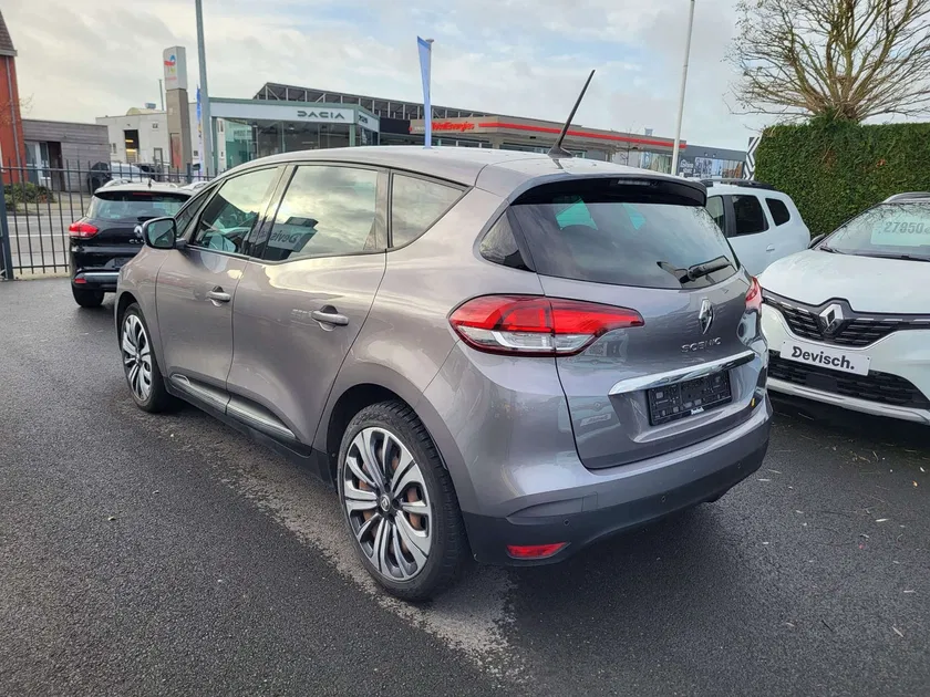 Renault Scenic – Image 17