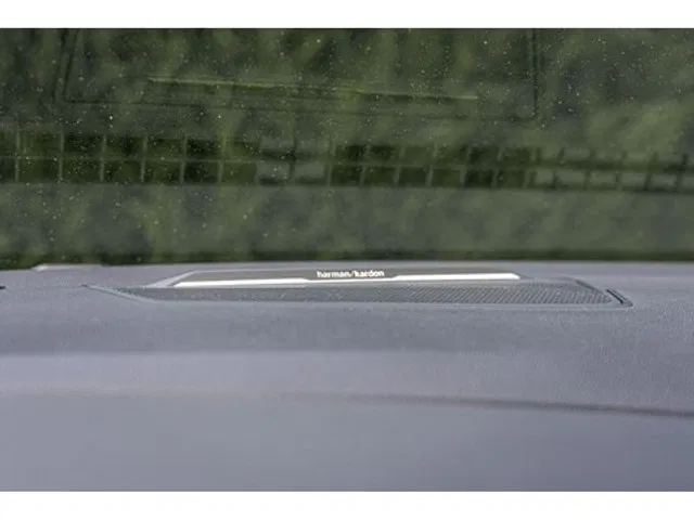 Renault Rafale – Image 11