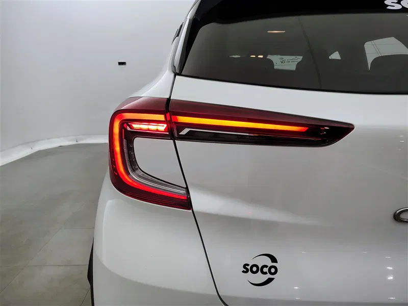 Renault Captur – Image 13