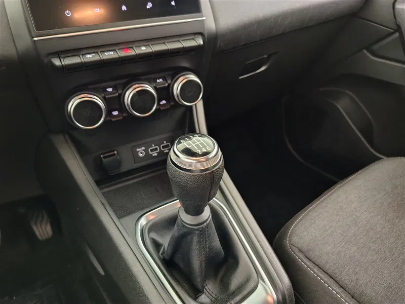 Renault Captur – Image 17