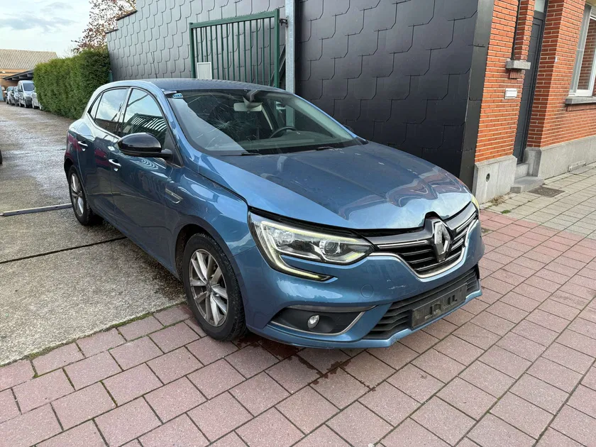 Renault Mégane – Image 14