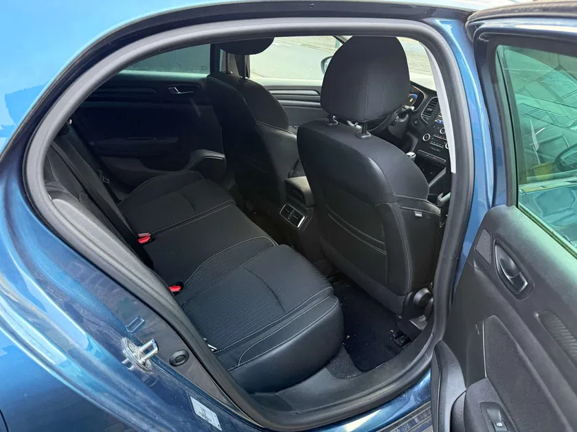 Renault Mégane – Image 10