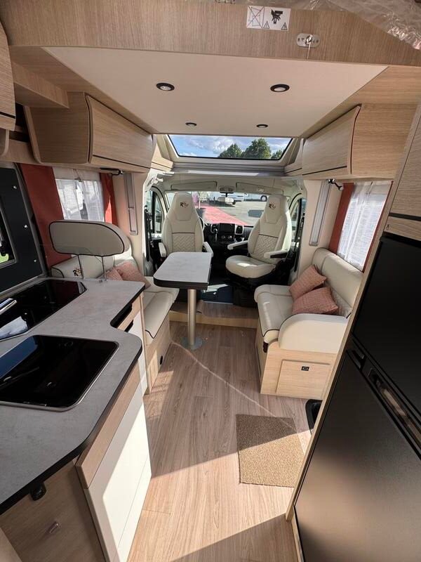 camping-car RAPIDO 666F Edition 65ans NEUF – Image 10