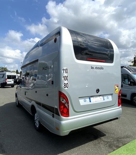 camping-car poids lourd LA STRADA NOVA M OCCASION – Image 13