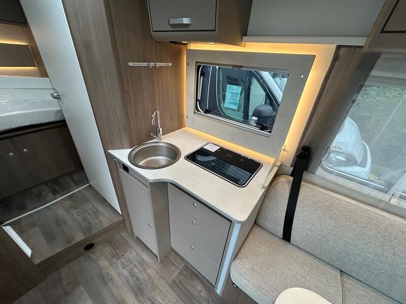 camping-car CARADO T 459 PRO + 2025 BVA NEUF – Image 5