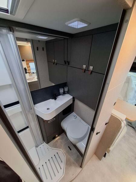 camping-car poids lourd HYMER ML-T 580 NEUF – Image 9