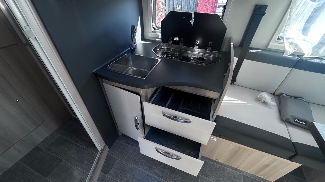 camping-car ITINEO PC 640 NEUF – Image 9