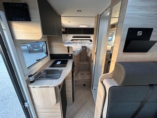 camping-car CHAUSSON S697 NEUF – Image 7