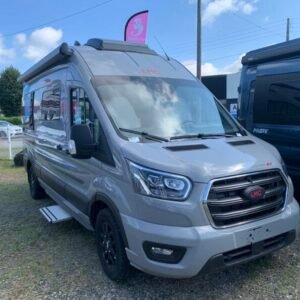 fourgon LMC INNOVAN 590 NEW EDITION BOITE AUTO NEUF