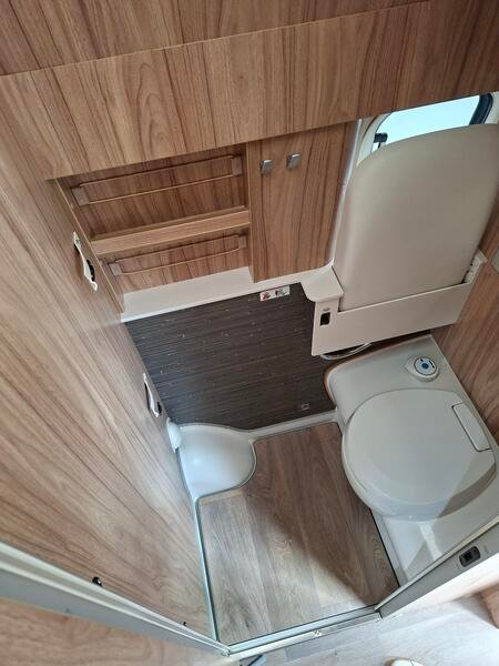 fourgon HYMER Camper S 4X4 OCCASION – Image 8