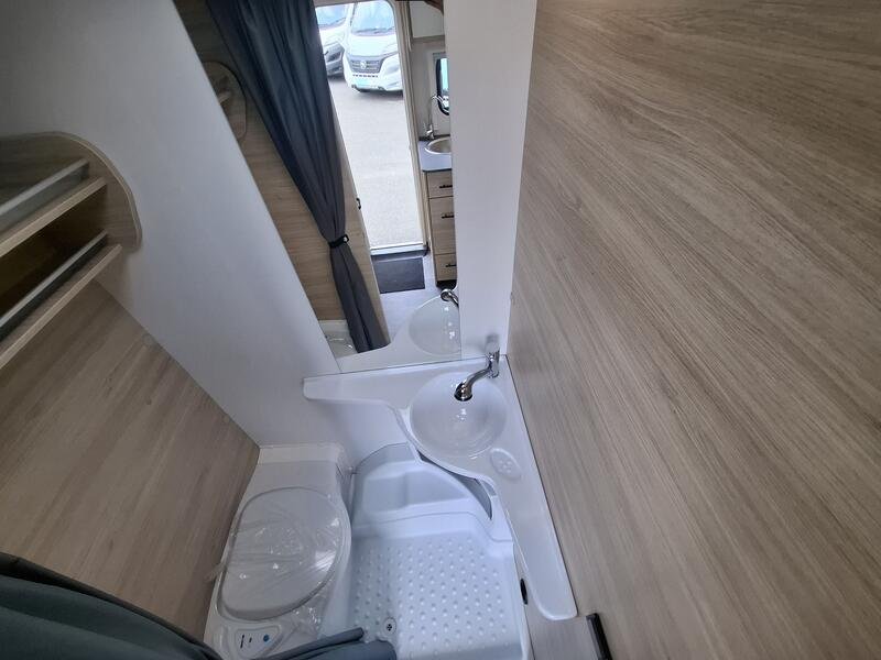 caravane CARAVELAIR ALBA 486 NEUF – Image 9
