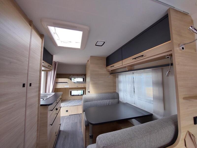 caravane CARAVELAIR ALBA STYLE 486 FAMILY NEUF – Image 4