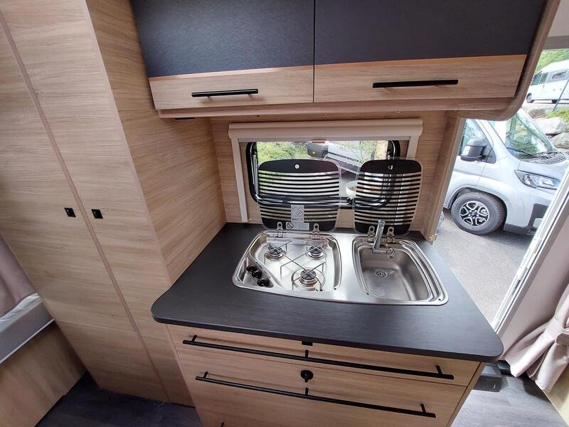 caravane CARAVELAIR ALBA STYLE 486 FAMILY NEUF – Image 8