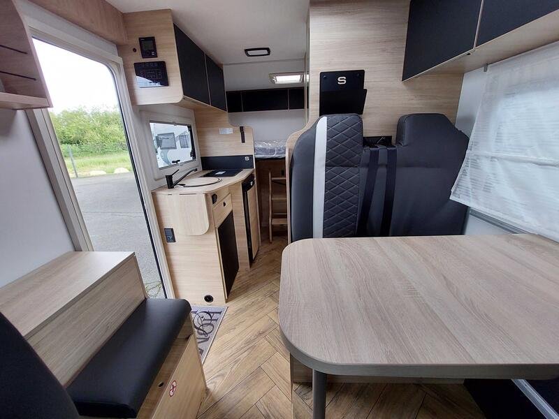 Camping-car Chausson S 514 Étape Line neuf – Image 5