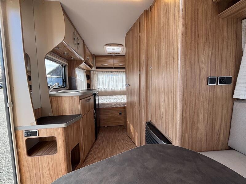 caravane ERIBA NOVA LIGHT 425 NEUF – Image 8