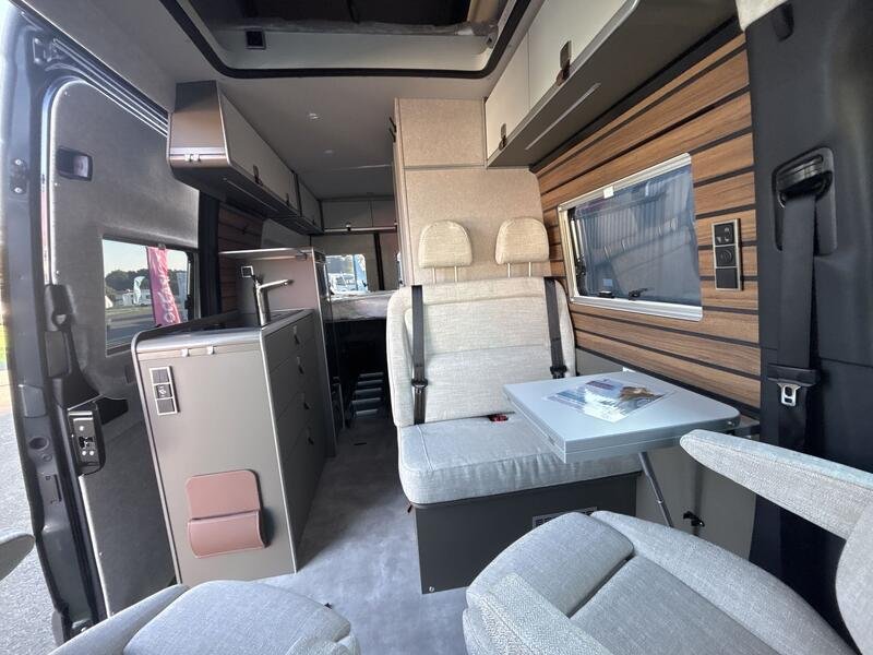 fourgon poids lourd HYMER Camper Vans GRAND CANYON S 600 4x4 NEUF – Image 10