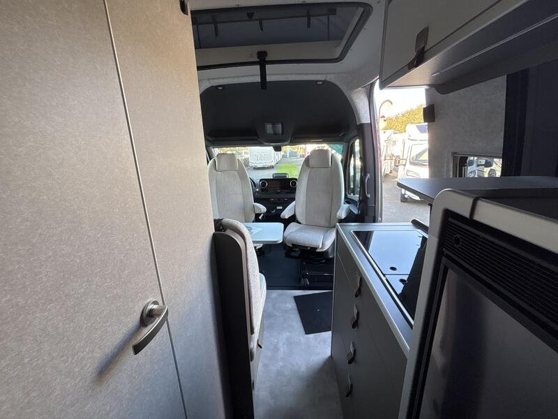 fourgon poids lourd HYMER Camper Vans GRAND CANYON S 600 4x4 NEUF – Image 2